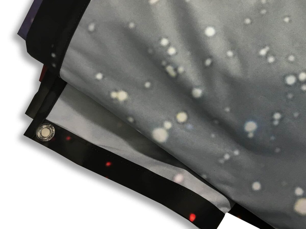 Folded band backdrop