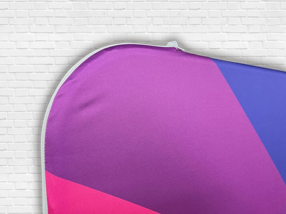 stretch display wall