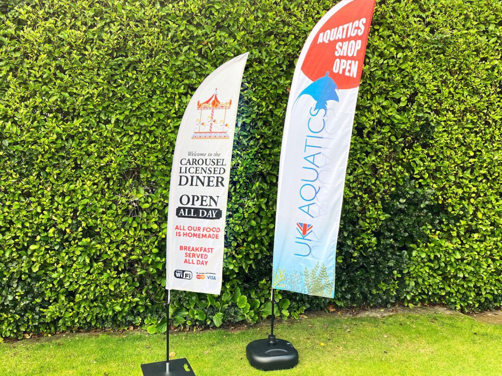 custom forecourt flags