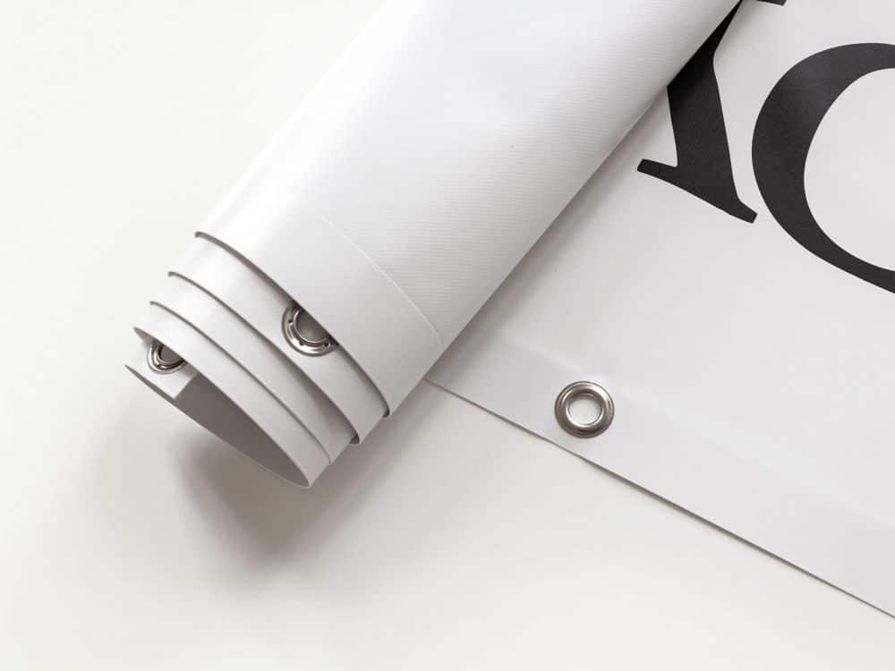 Banner printing with eyelets